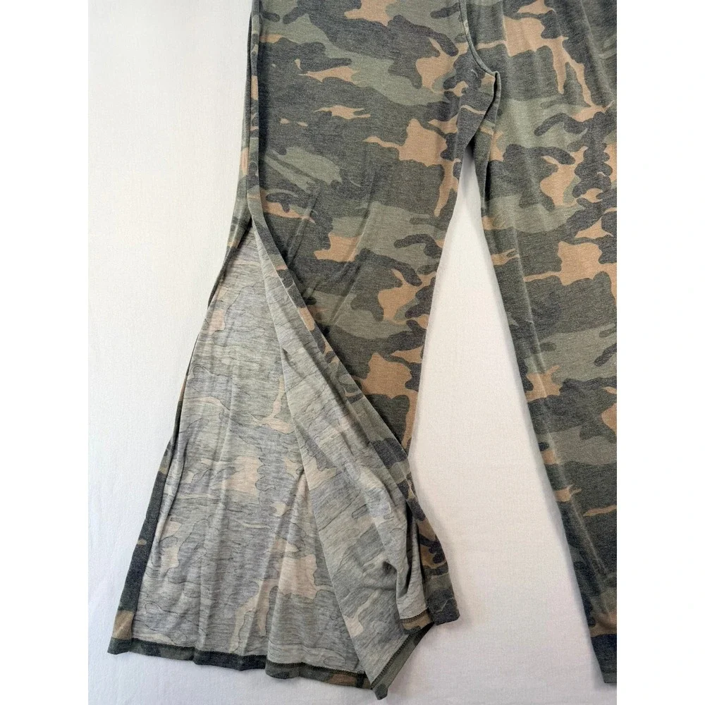 7th Ray Camo Wide Leg Lounge Pants Green Camouflage Side Slit Large P-3585